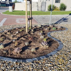 Cobble Edging